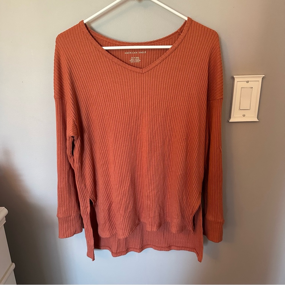 American Eagle Ribbed V Neck Long Sleeve